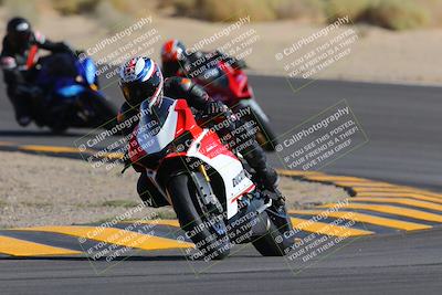 media/Oct-08-2022-SoCal Trackdays (Sat) [[1fc3beec89]]/Turn 10 (945am)/